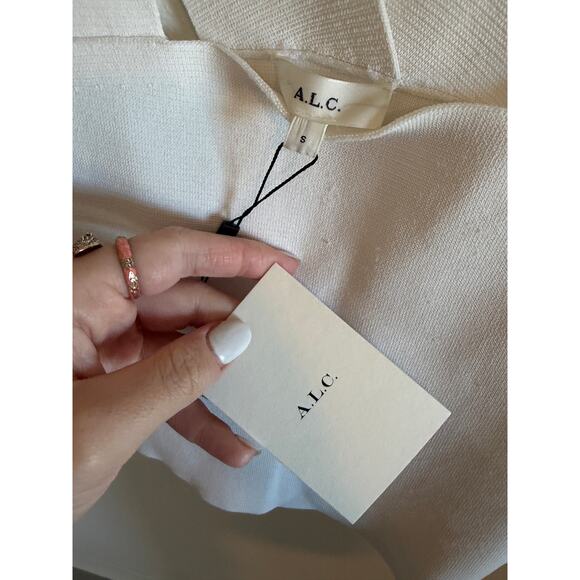 A.L.C. Women's Small White Luxe Stretch Sleeveless Racerback Straps Crop Tee - Picture 7 of 9